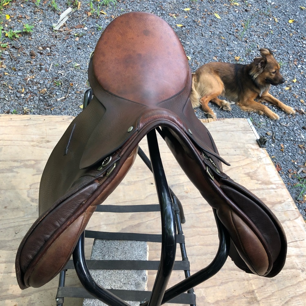 Beautiful English saddle